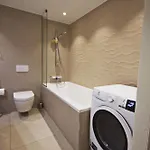 Fabulous Location Deluxe *