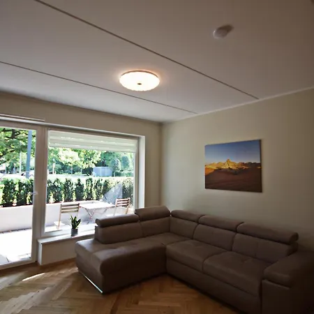 Fabulous Location Deluxe Apartman *