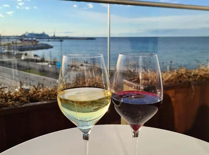 Fabulous Location Deluxe 公寓 *