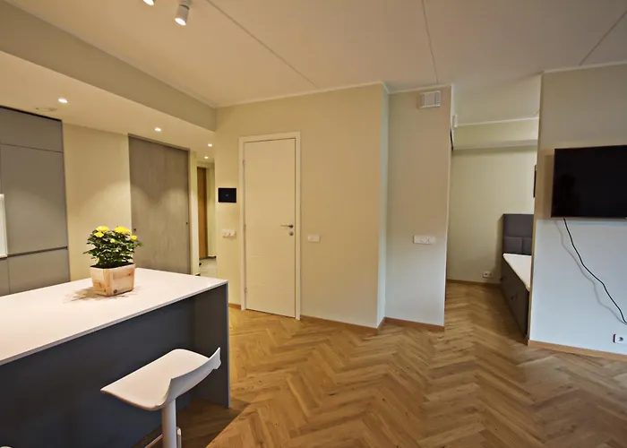 Apartment Fabulous Location Deluxe