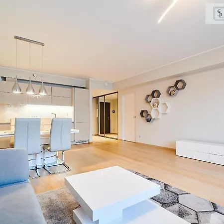 Fabulous Location Deluxe *