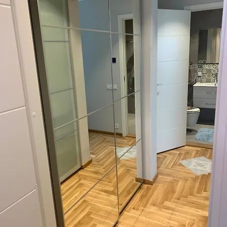 Διαμέρισμα Fabulous Location Deluxe *